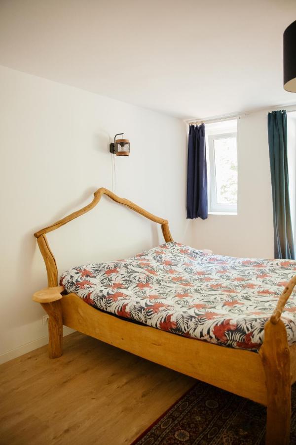 La Borgnardais Gite En Broceliande, Proche Guer - 1 A 11 Couchages Loutehel エクステリア 写真