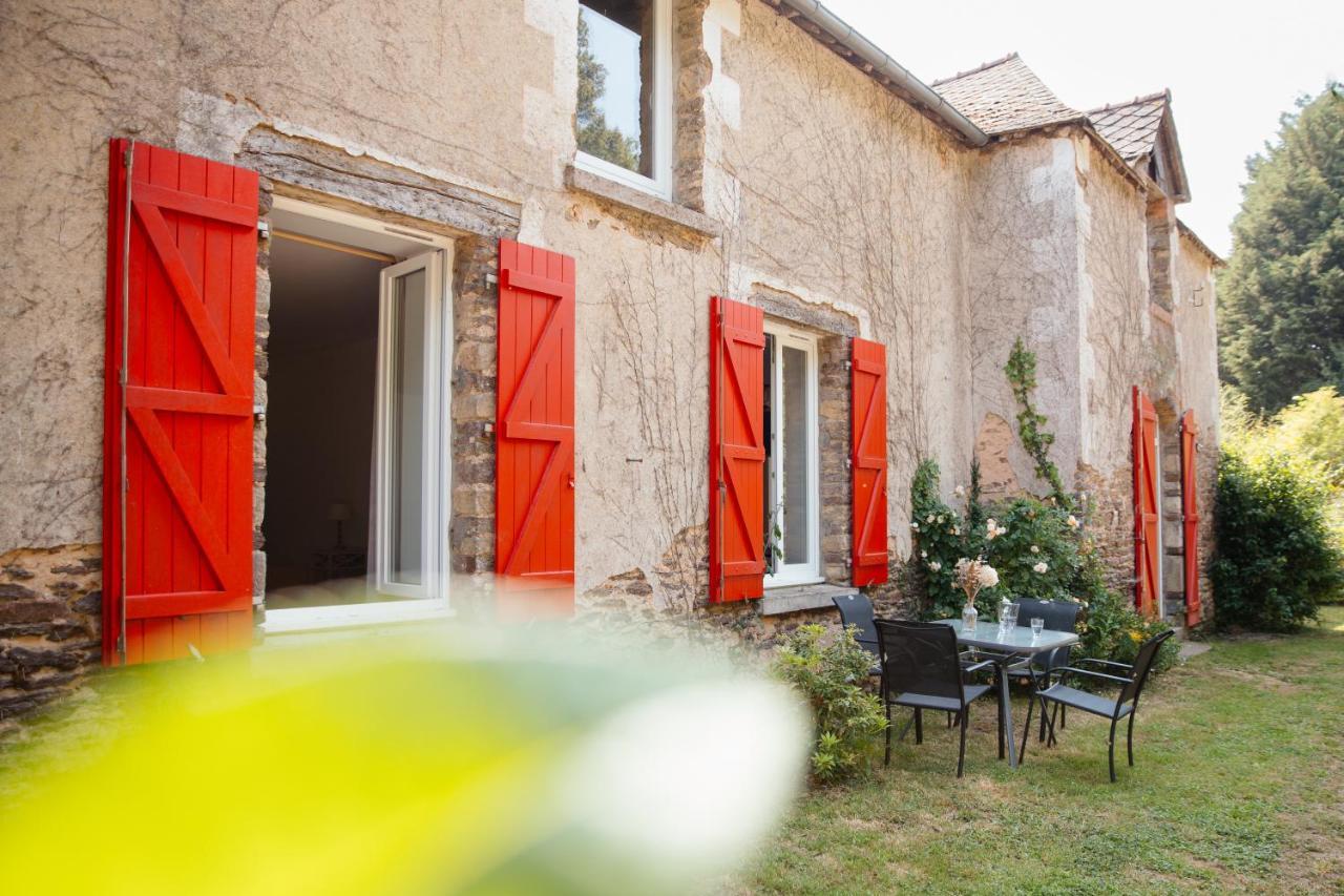 La Borgnardais Gite En Broceliande, Proche Guer - 1 A 11 Couchages Loutehel エクステリア 写真